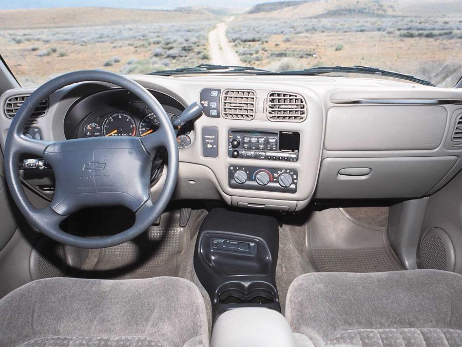  Chevrolet S-10 ZR2 Extended Cab 1998 года  (фото 10 из 15)